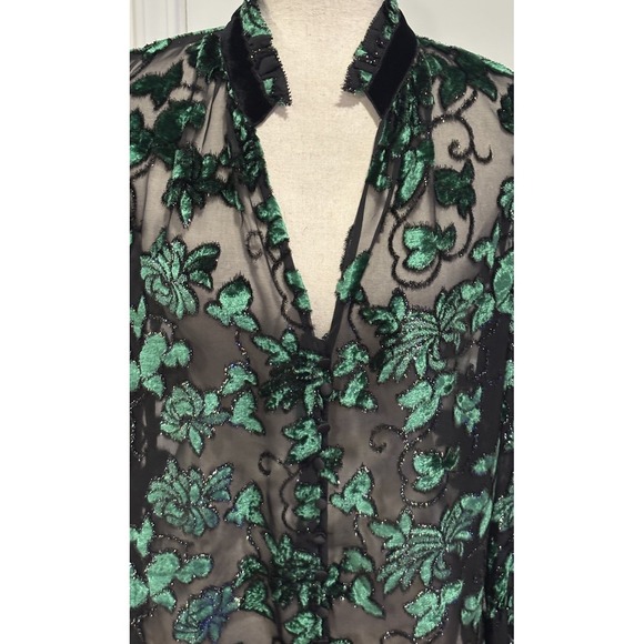 Alice + Olivia Zina Burnout Velvet Sheer Blouse In Black/Emerald Women's Large - Picture 6 of 14